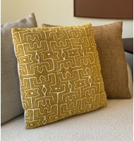 Almofada quadrada geométrico ocre
