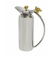 Garrafa térmica inox com flor dourada Garrafa térmica inox com flor dourada
